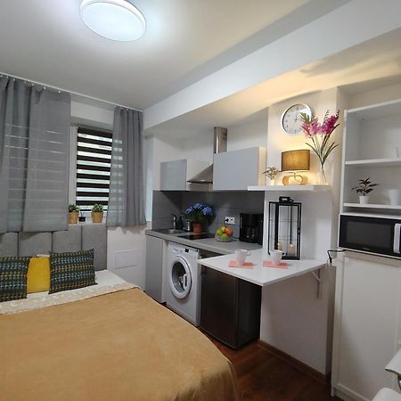 Hollidays Centrum Apartments Warszawa Zewnętrze zdjęcie